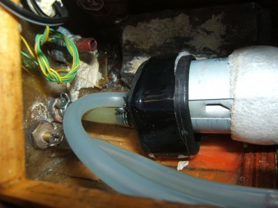 la pompe et ses protections