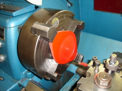 Il est intéressant de voir l'utilité d'un mandrin 4 mors indépendant.