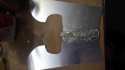 Les deux plaques réunies brut de soudure