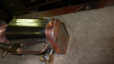 Montage de l'échappement et du bouchon de radiateur